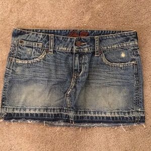 Lulu jean skirt